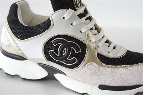 tenis chanel colorido|Chanel shoes black and white.